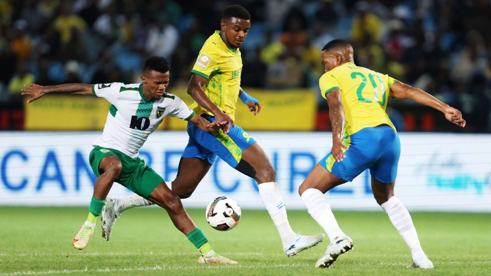 Golden Arrows Shock Sundowns to Take MTN8 Semi-Final Advantage