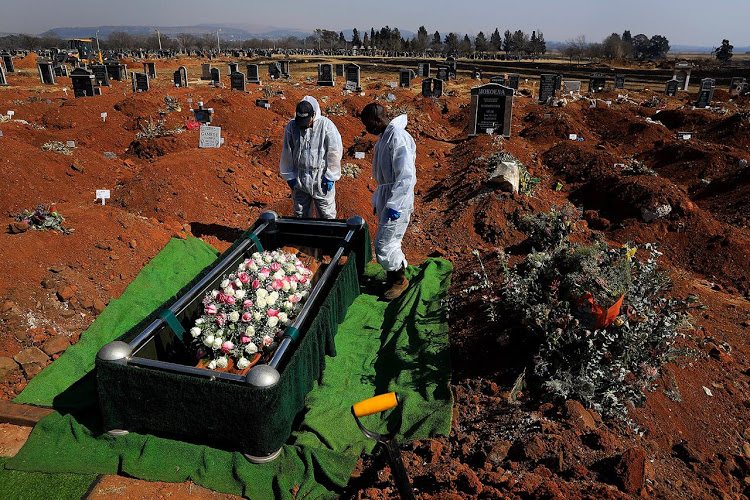Families are now re-digging 'Covid-19 graves': Government speaks against this new "trend"